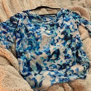 Jennifer Lopez size medium shirt